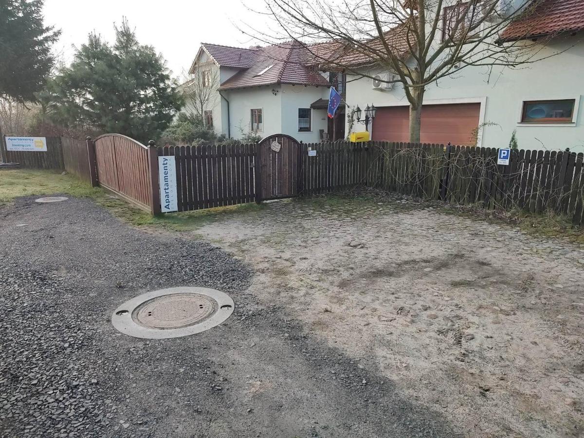 Apartamenty Zielona Gora Eksteriør billede